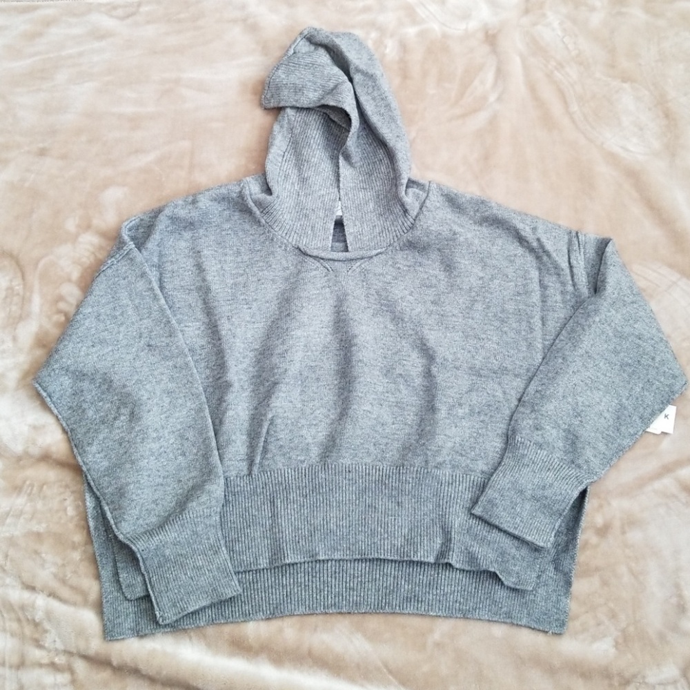 RD Style Hi-Lo Cropped Hoodie Sweater Gray - NWT